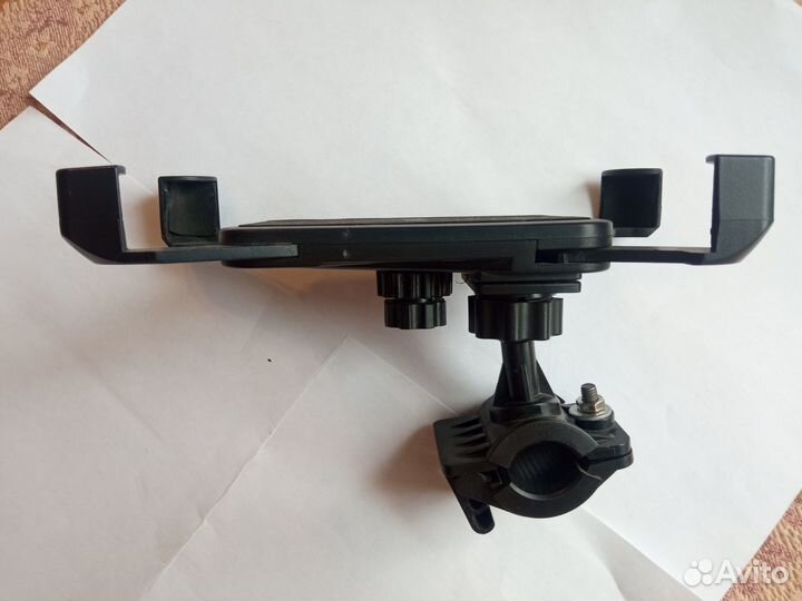 Держатель для телефона на руль мотоцикла