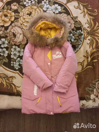 Пуховик для девочки 146