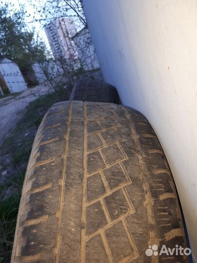 Pirelli Winter 210 Asimmetrico 205/65 R15 94H