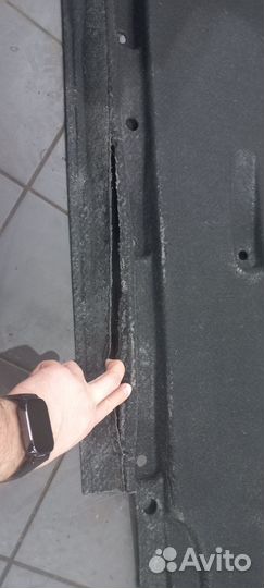 Левая облицовка днища audi A4