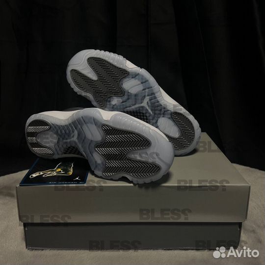 Nike Air Jordan 11 Cool Grey