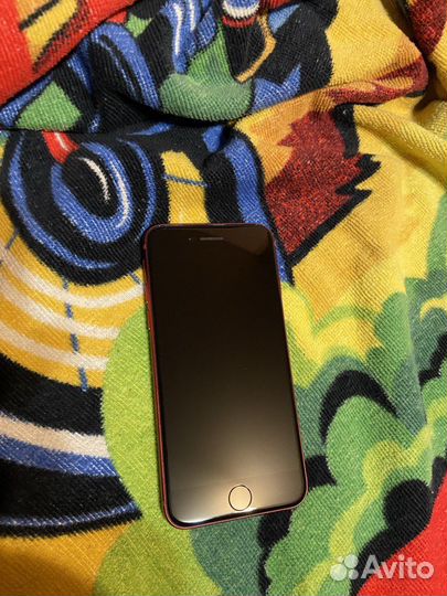 iPhone 8, 64 ГБ