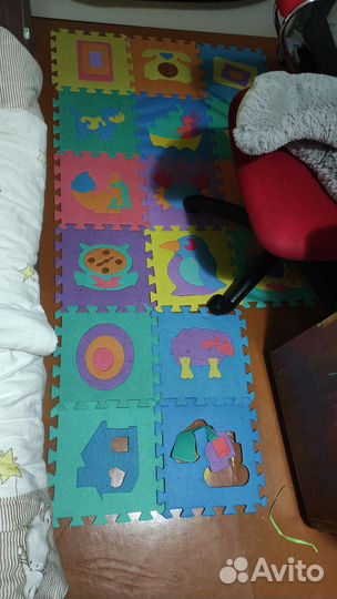 Коврик мелкие детали есть