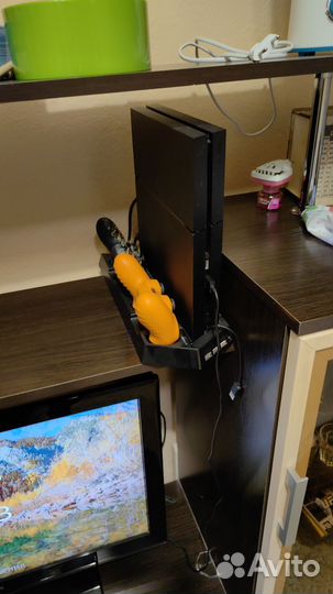 Игровая приставка ps4 slim 500