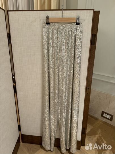 Брюки с паетками женские