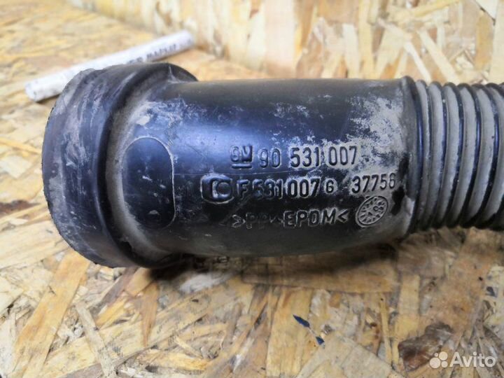 Воздухозаборник Opel Astra H хетчбек 1.6 2009