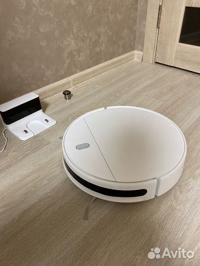 Робот пылесос xiaomi mi robot vacuum mop essential