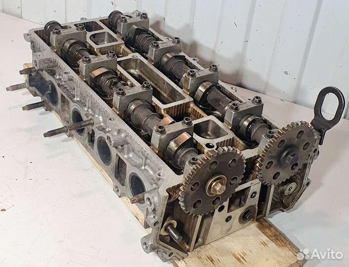 Головка блока цилиндров Mazda 6 GG 1,8. L8