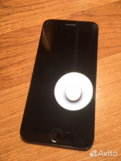 Дисплей iPhone SE 2020