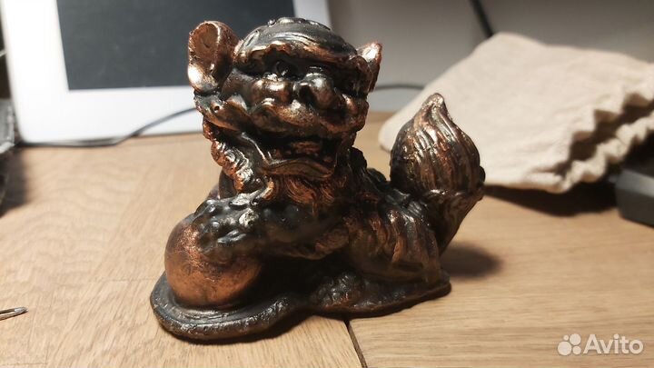 Разные мелкие керамические предметы