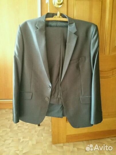 Костюм мужской