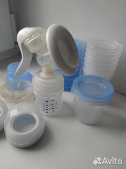 Молокоотсос ручной + контейнеры