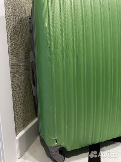 Чемодан на колесах tevin Б/У