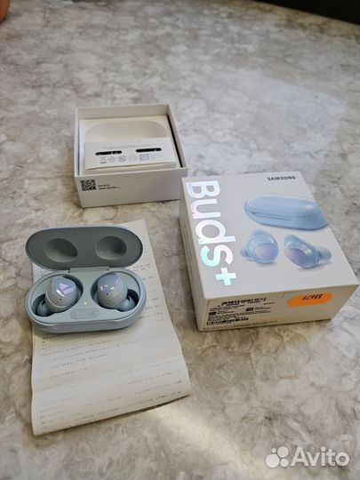 Беспроводные наушники samsung buds+