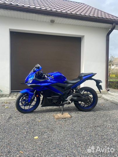 Yamaha R3 2019