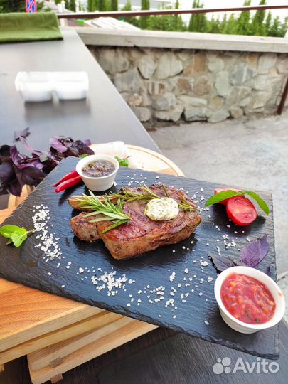 Команда выездных поваров на праздники. Ялта