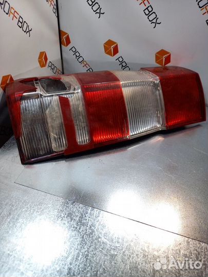 Фонарь задний правый Mercedes Sprinter W906 OM651