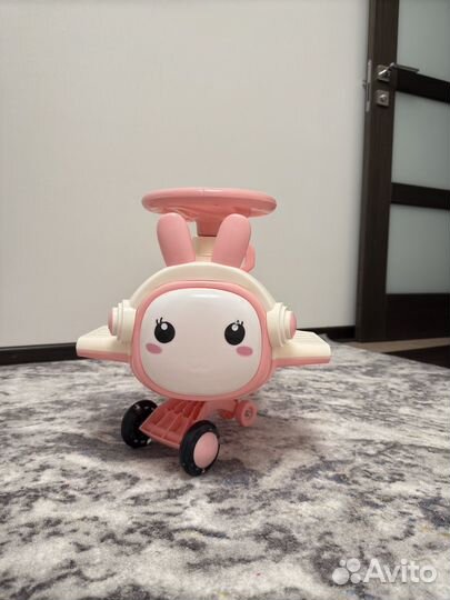 Машина каталка самолет