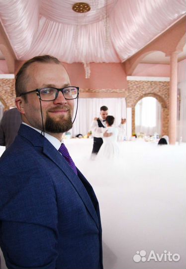 Поющий ведущий