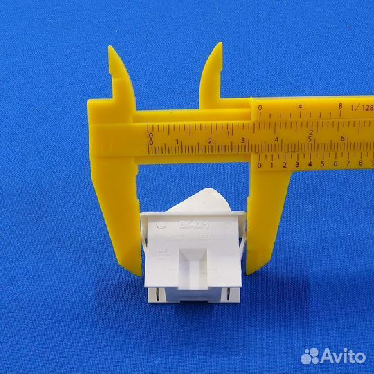 Выключатель освещения холодильника Атлант