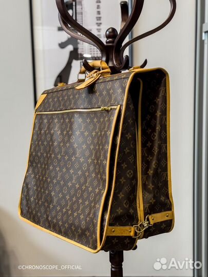 Портплед для одежды Louis Vuitton