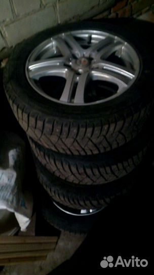 Колеса в сборе, зима dunlop шипы, 205/55R16 6.5Jx1