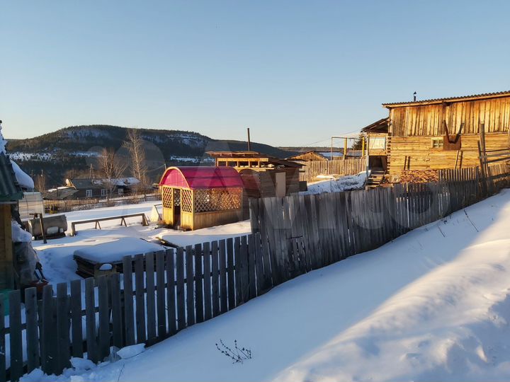 Дом 66,2 м² на участке 10,09 га