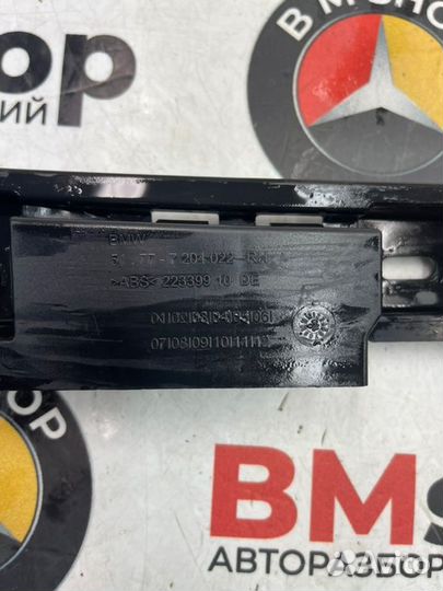 Кронштейн порога задний правый Bmw 523I F10 N52B25