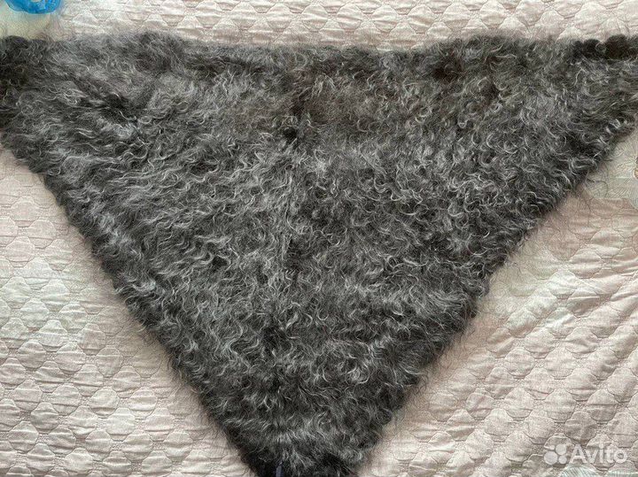 Пуховый платок косынка