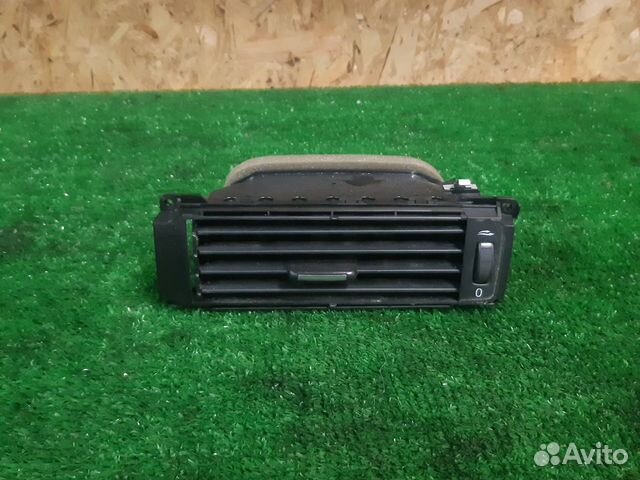 Дефлектор воздушный правый volvo XC70 S80