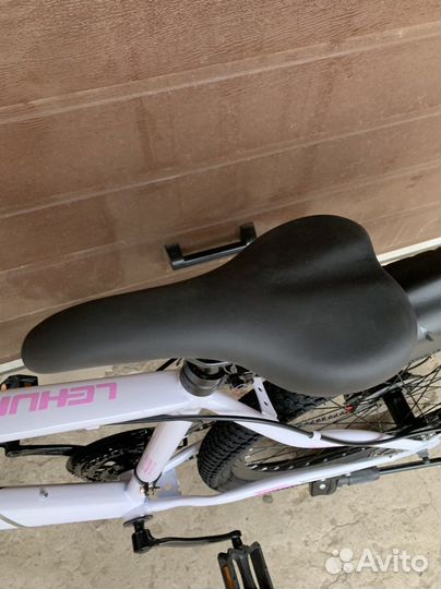 Велостпед скоростной новый подростковый 24