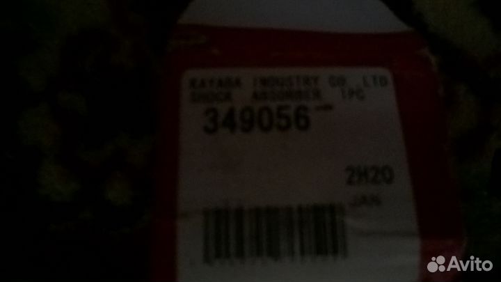 Амортизатор на Мерседес ML W163 KYB