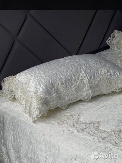 Покрывало на 2 спальную кровать+2 наволочки