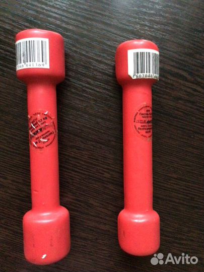 Гантели 0,7 и 0,5 кг