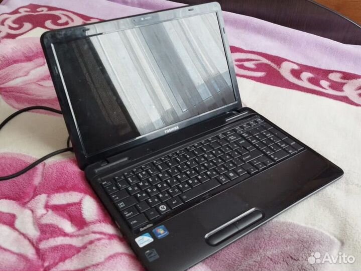 Ноутбук toshiba