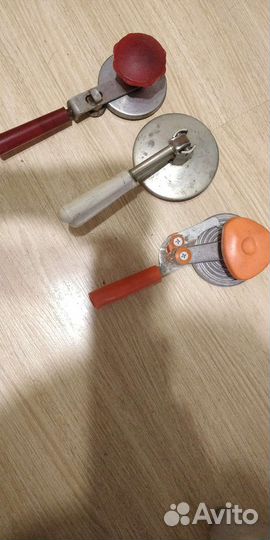 Закаточная машинка для жестяных банок