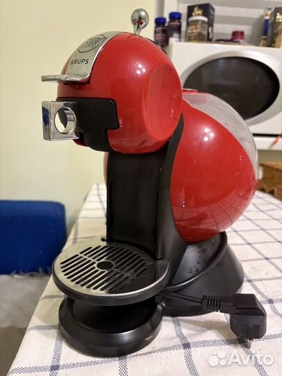 Кофемашина dolce gusto