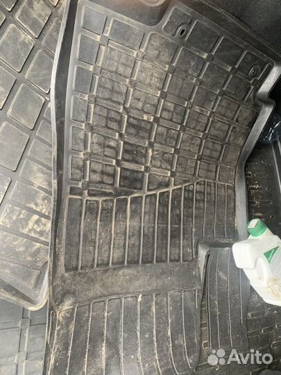 Автомобильные коврики hyundai solaris 1/kia rio 3