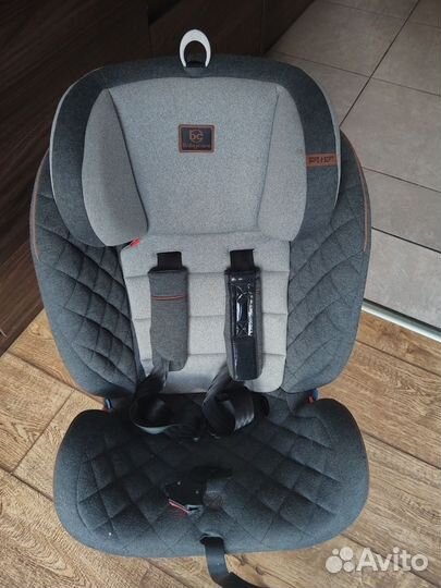 Автокресло поворотное изофикс Babycare