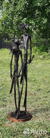 Скульптура,сварной чёрный металл, 92 см.,6 кг