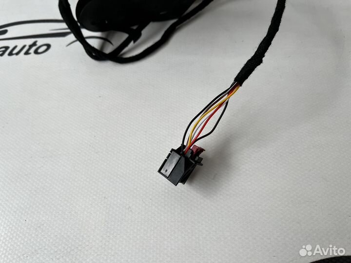 Skoda octavia a5 зеркало правое 6 контактов 08-13