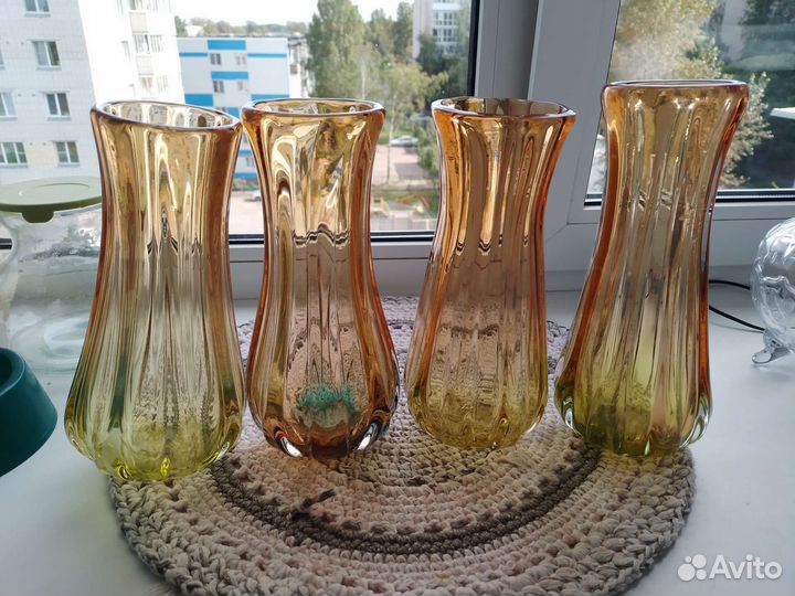 Ваза цветное гутное стекло 70 годы