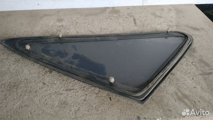 Стекло кузовное глухое заднее правое Daewoo Nexia