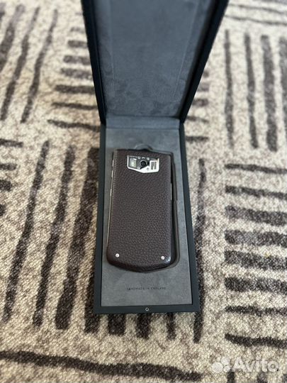 Телефон Верту