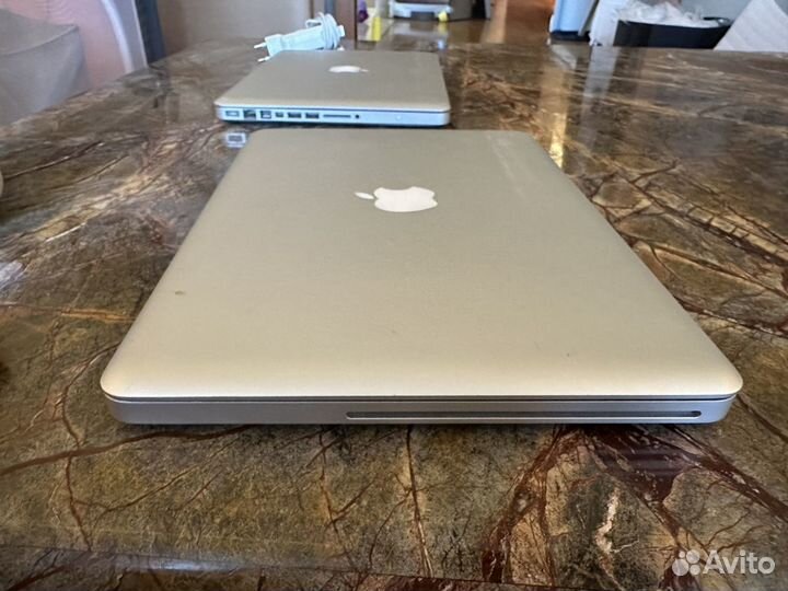 Apple mac book pro