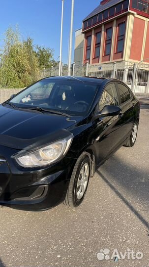 Hyundai Solaris 1.4 AT, 2012, 273 000 км