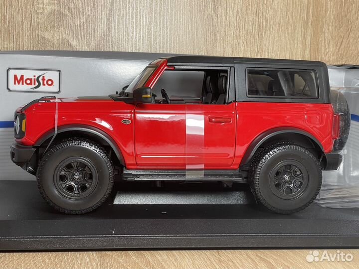 Ford Bronco 1:18 Maisto