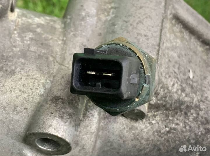 Термостат BMW 5 F10