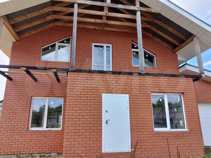 Дом 138,2 м² на участке 15,8 сот.