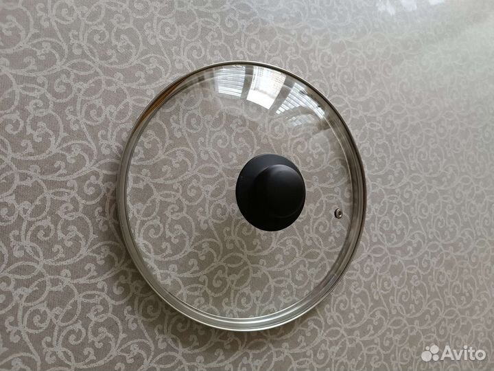 Крышка для кастрюли